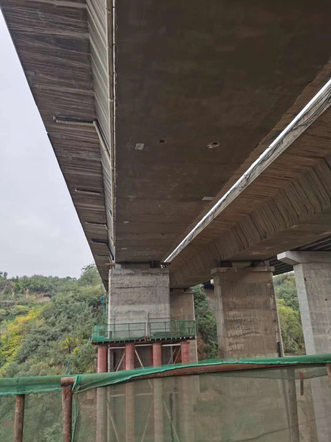 九江桥梁加固前制定可行设计方案图并用对施工方法
